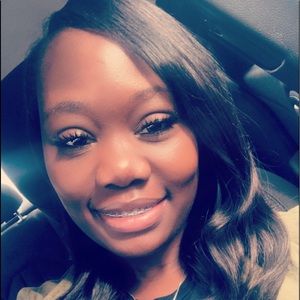 Meet your Posher, Kristina